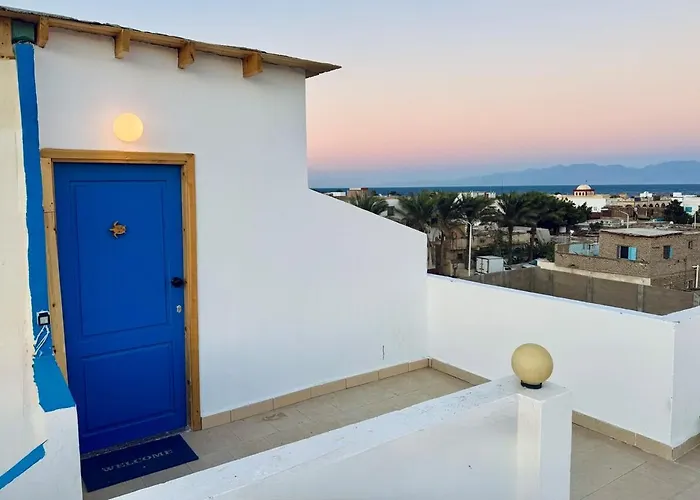 Bright Panoramic Rooftop At World Dahab