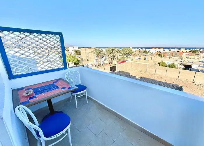 Apartment Bright Panoramic Rooftop At World