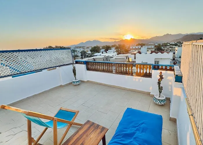 Bright Panoramic Rooftop At World Dahab