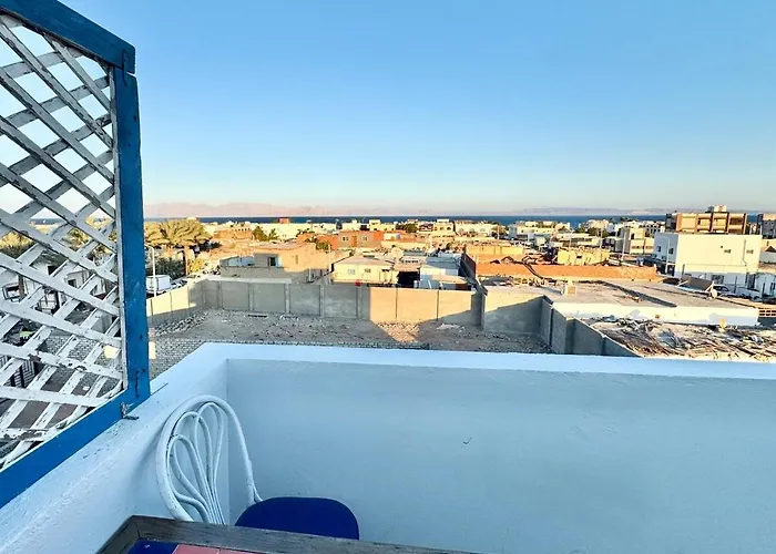 Bright Panoramic Rooftop At World * Dahab